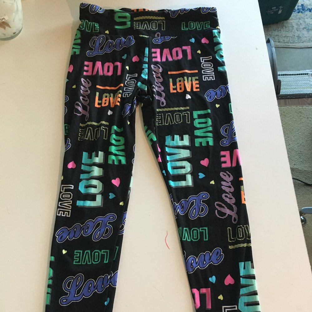 No Boundaries Black LOVE Leggings Size 11-13